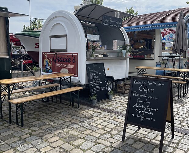 Catering_Gracies-Foodtrailer