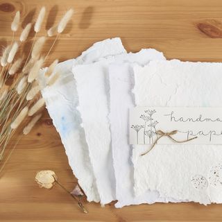 Papierschöpfen: selbstgemachtes Briefpapier