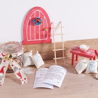 Wichteltür-Geschichte Teil 2 - Tomte backt Kekse