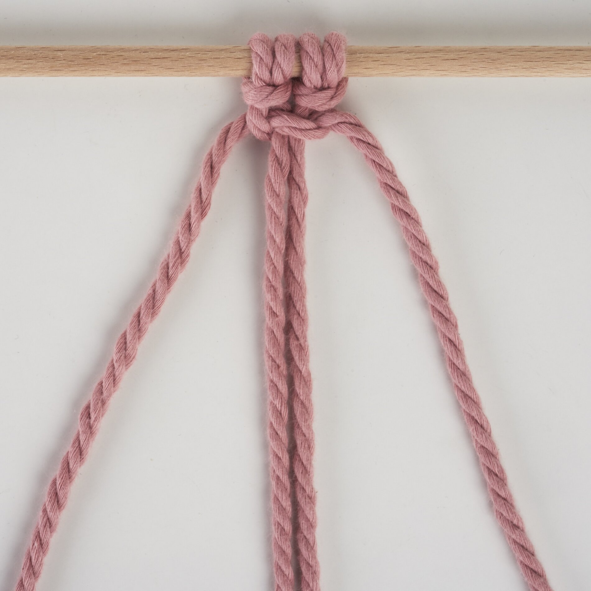 Kreuzknoten nach rechts gerichtet 4