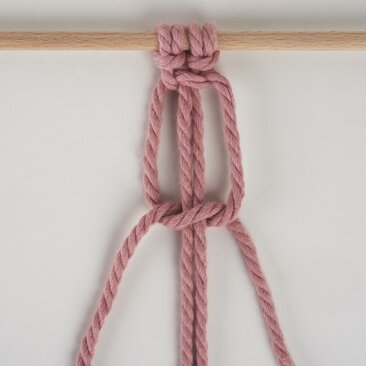 Kreuzknoten nach rechts gerichtet 7