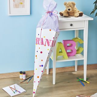 farbenfrohe Schultüte basteln