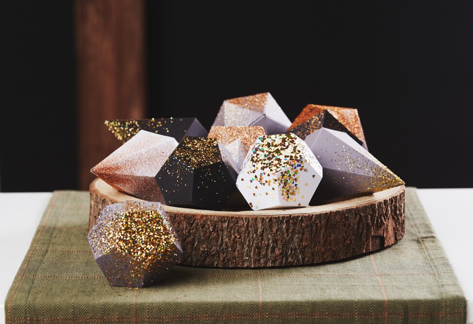 Papierschmuck Diamanten