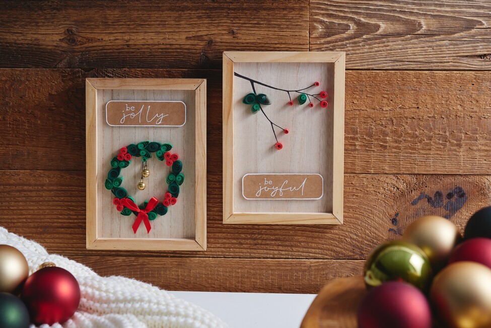 Holzrahmen mit Qullingmotiven