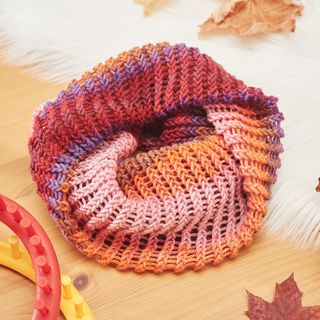 Knitting with the knitting ring
