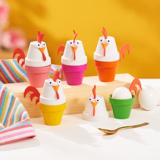 Terrakotta-Hühner und Eierwärmer