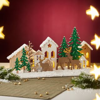 Holz-Steckmotive winterlich gestalten