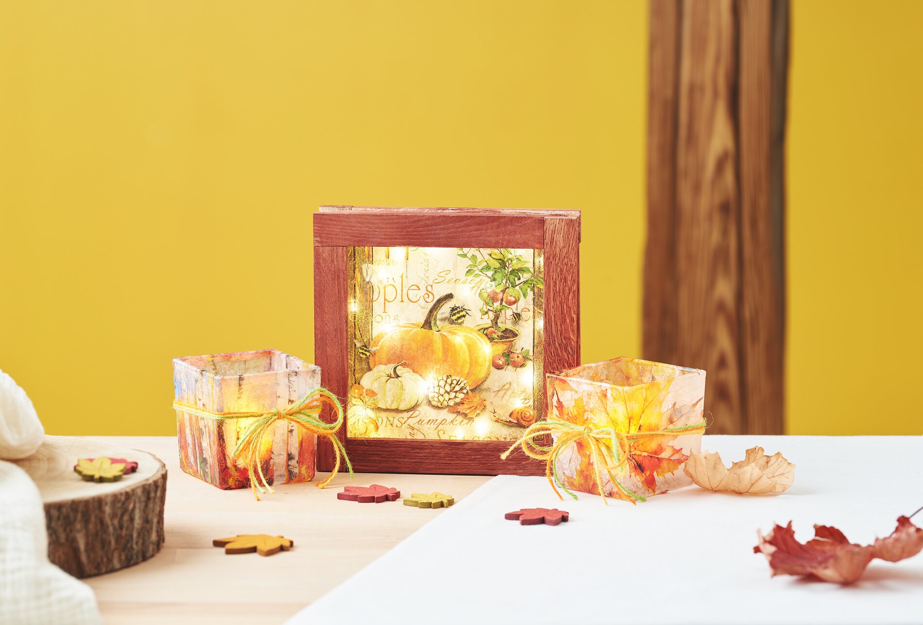 Herbst-Arrangement mit Serviettentechnik