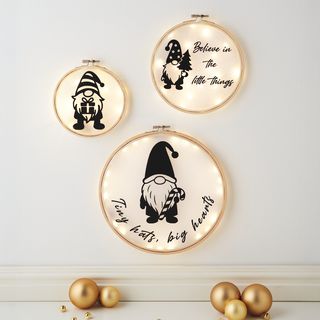 Světelná dekorace s fólií ve tvaru hvězdy