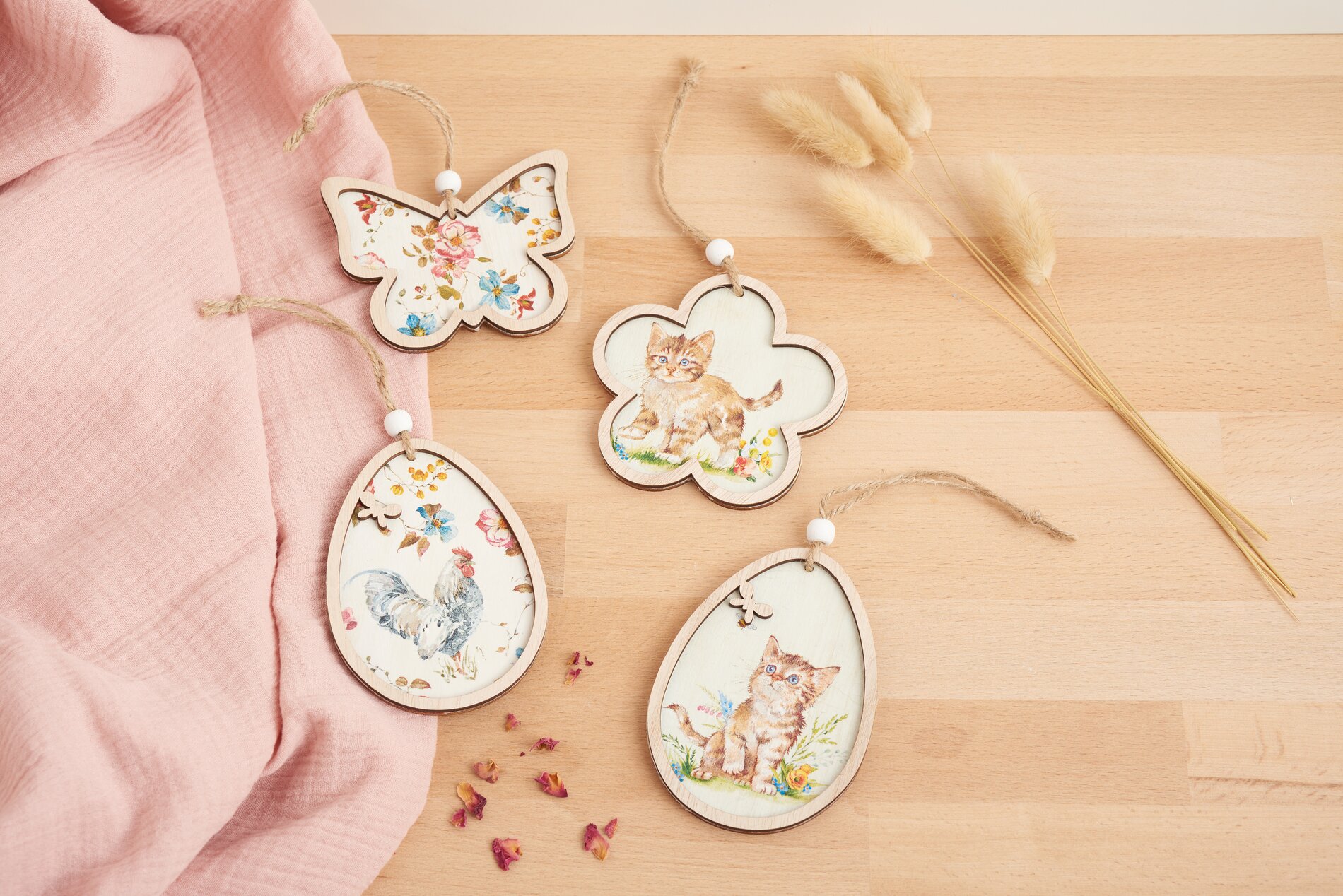 Anhänger mit Serviettentechnik