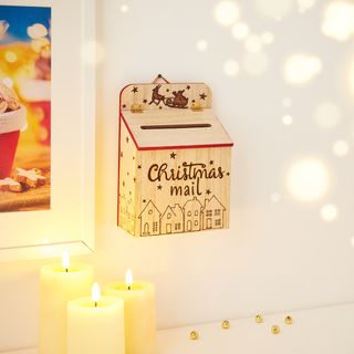 Painting a Christmas Mailbox with a Pyrography Technique