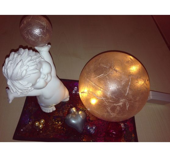 153_Bonscheli_Acrylkugel mit LED Lichterkette _Kategorie Pastell