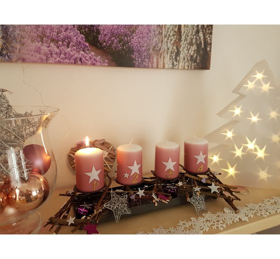 250_Line123_Selbstgestalteter Adventskranz mit Holz in Pastell_Kategorie Pastell