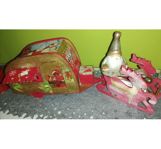 17_Zauberfee_Wohnmobil mit Rentier