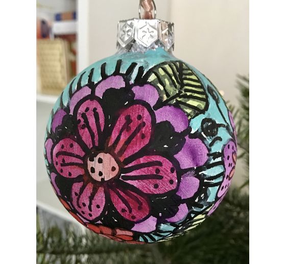 138_Wollhuhn_Bunte Weihnachtskugeln