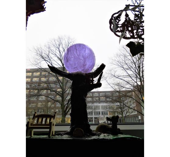 246_Mimie_Mond im Baum