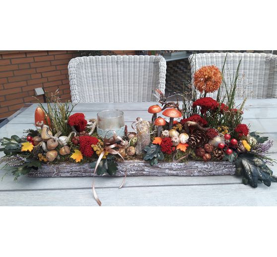 06_helenasbastelstube_Herbstliche Tischdekoration mit Teelicht und Naturmaterialien