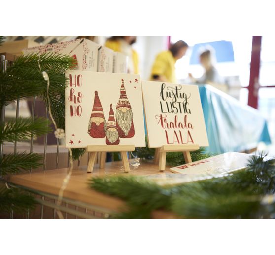 Keilrahmen auf Staffelei Ani