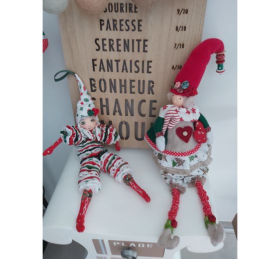 117_chinette_Petits lutins magiques de No&euml;l en tissu faits main