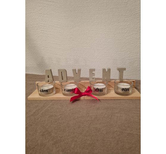 157_Kreativ Werk_Adventskranz mit Holzkl&ouml;tzchen