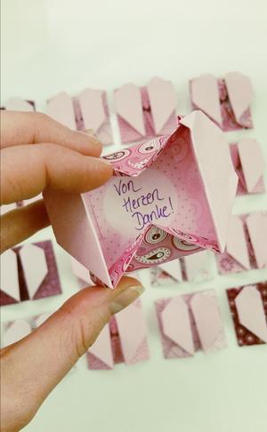 Origami Herz Anleitung kostenlos Origami Herz Umschlag kostenlose Anleitung