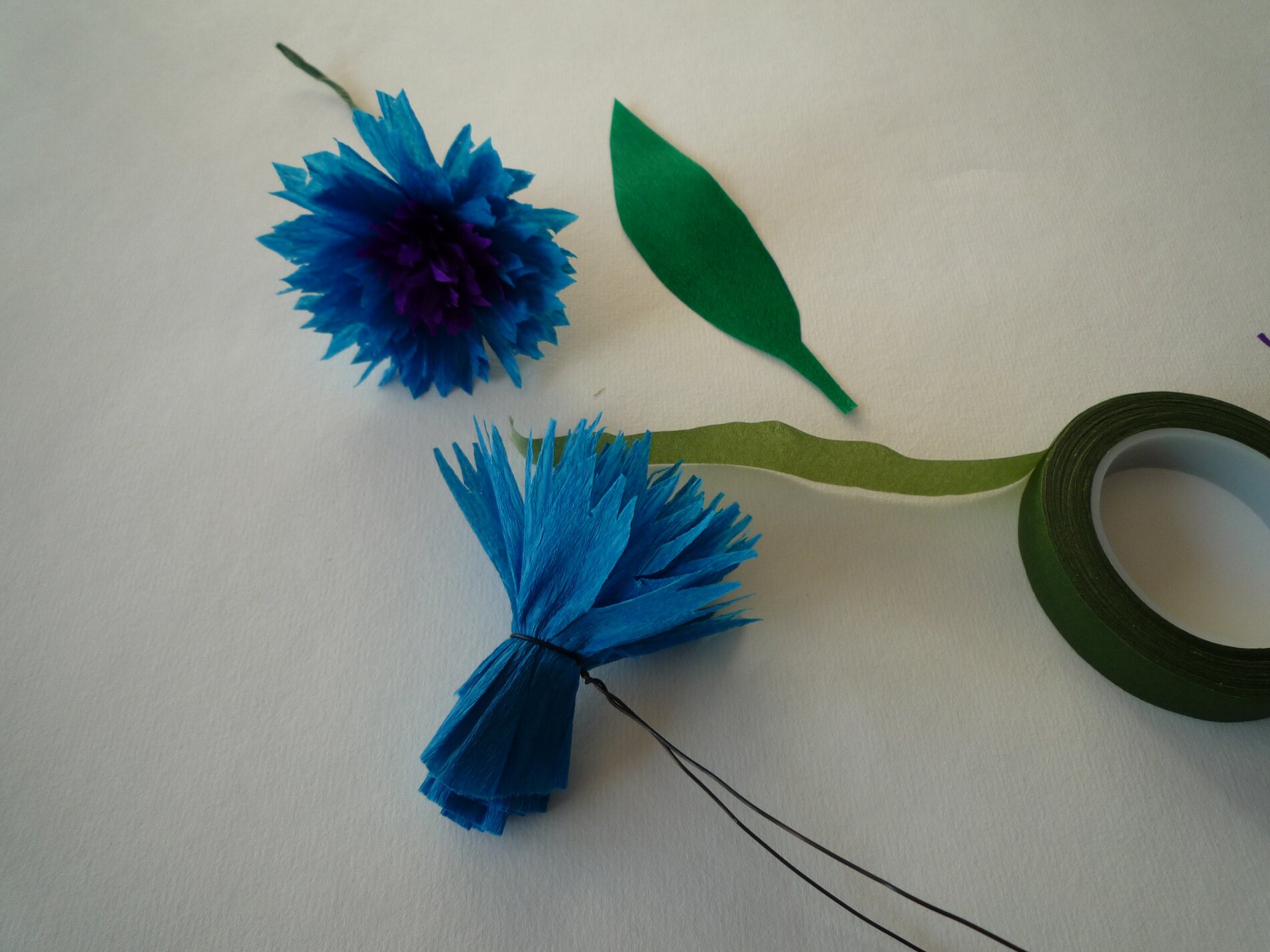 Papierblumen basteln