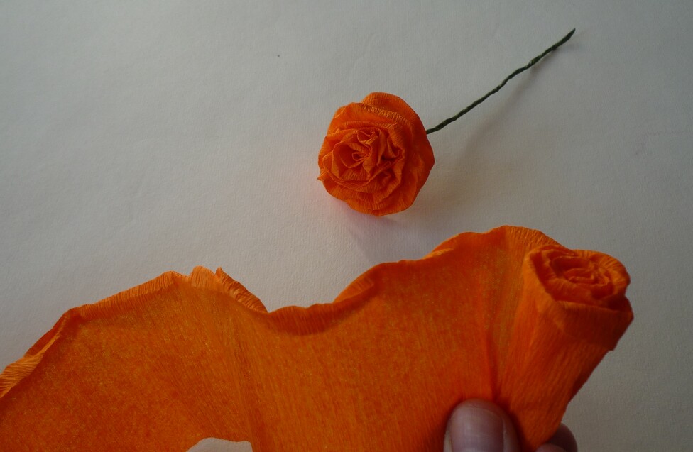 Papierblumen basteln