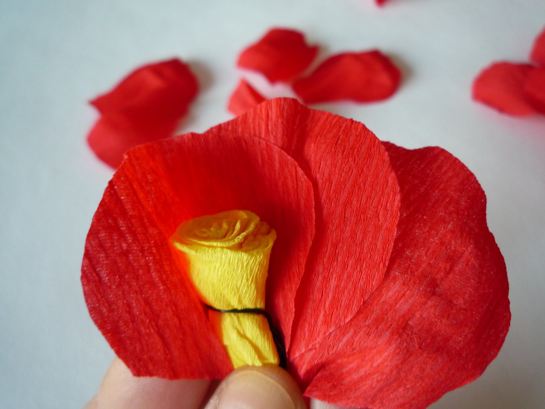 Papierblumen basteln