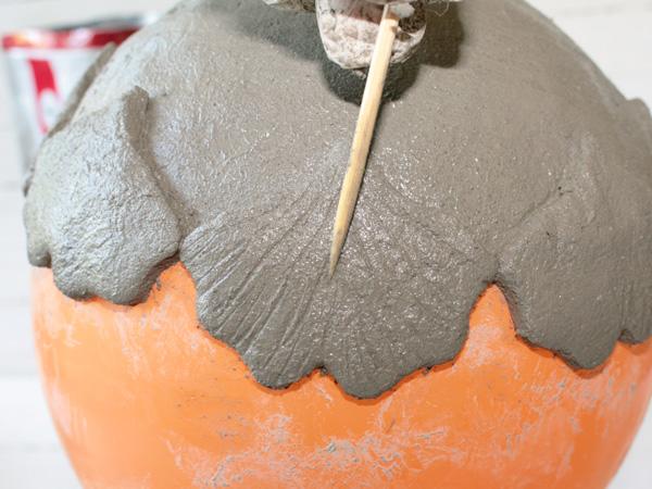 Schale aus Knetbeton: dekorieren Schale aus Knetbeton in Blätteroptik