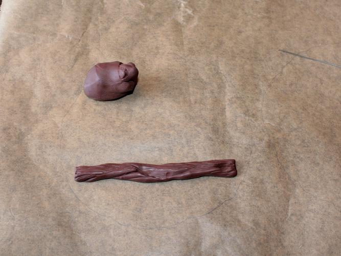 Eulen auf Holzscheibe: Grundform aus Fimo Eulen aus Fimo Deko