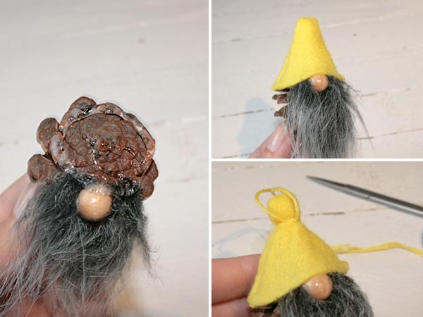 Zapfenwichtel mit Mütze aus Filz