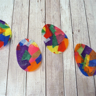 DIY: easter eggs for the window from vellum paper
