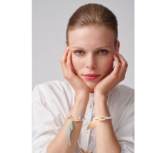 Shell beads with 2 holes