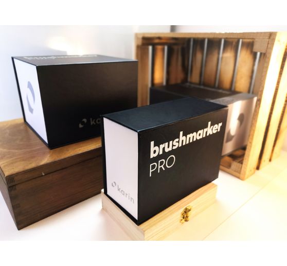Karin Brushmarker PRO Mini Box 26 colors + blender set