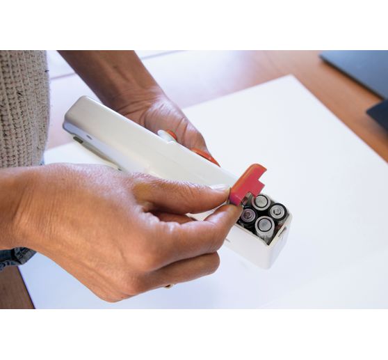 Ruční šicí stroj