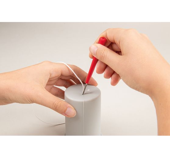 Silikonová ddlévací forma "Drážkovaná sloupková svíčka"