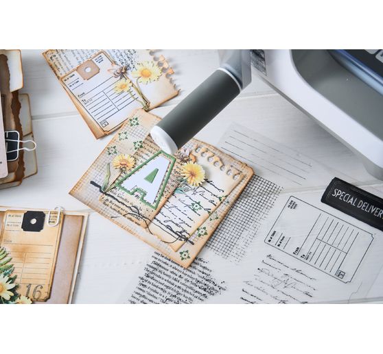 Sizzix Thinlits V&yacute;sekov&aacute; &scaron;ablona "Alphabet by 49 and Market"