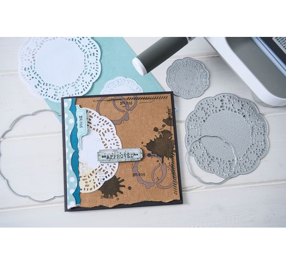 Sizzix Framelits V&yacute;sekov&aacute; &scaron;ablona a Clear Stamps "Tag It by 49 & Market"