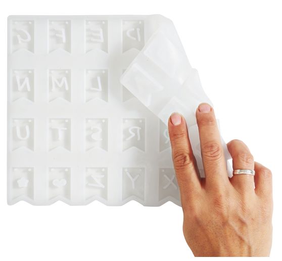 VBS Silikonov&aacute; forma na lit&iacute; "Vlajkov&yacute; řetěz"