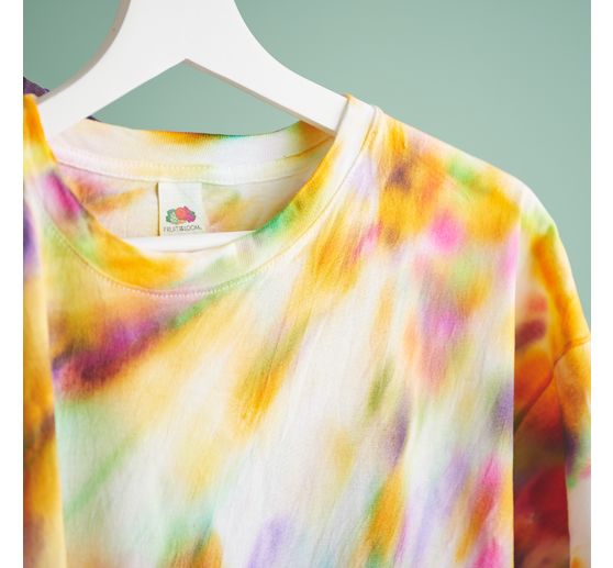 Marabu Tekut&aacute; barva na batiku "Tie Dye"