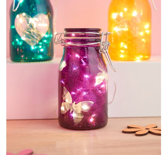 Děrovačka s motivem "Mot&yacute;l"