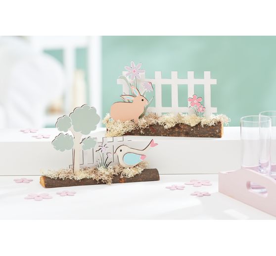 VBS Wooden building kit on tree trunk