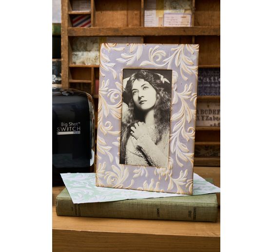 Sizzix A5 3D Embossing template by Tim Holtz