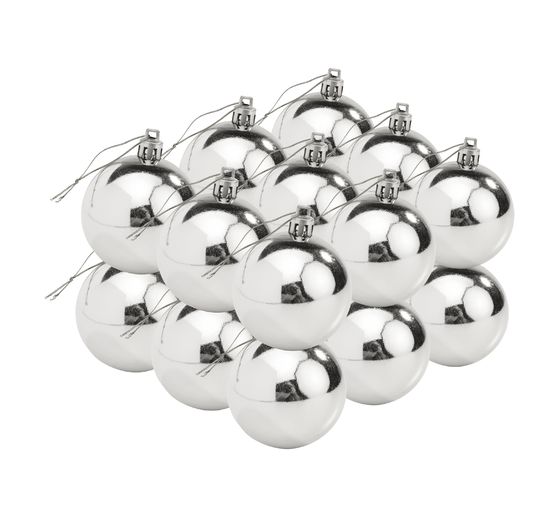 Christmas balls made of plastic, 18 pieces