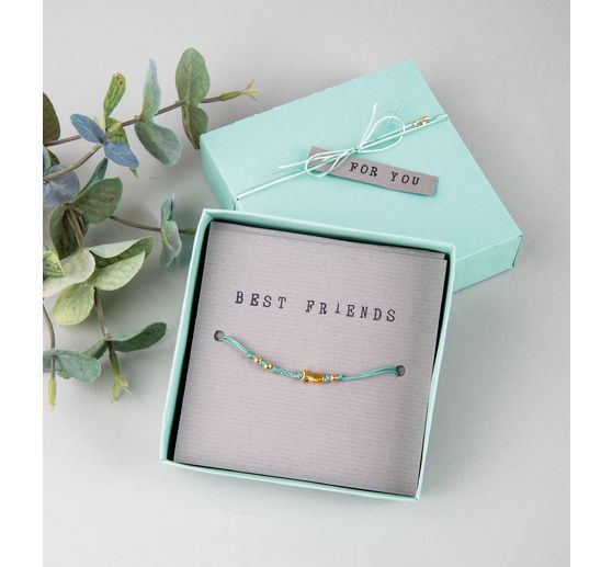 Kovov&eacute; kor&aacute;lky