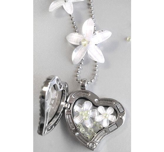 Medallion-Decoration pendant "Heart with rhinestones"