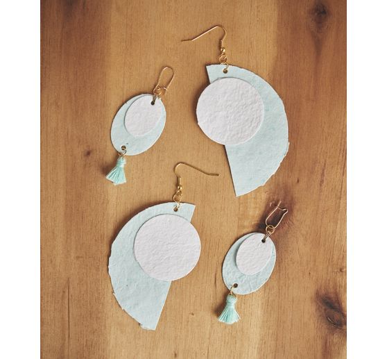 Tassel with eyelet, 8 pieces, 15 mm