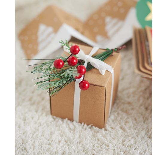 VBS Berry pick with Pine, 3 pieces