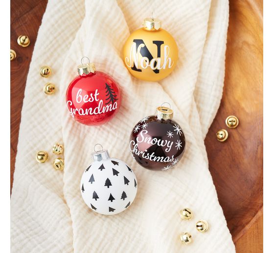 Self-adhesive vinyl film