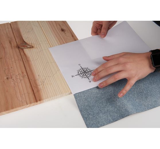 VBS Decorative wooden panel with suspension